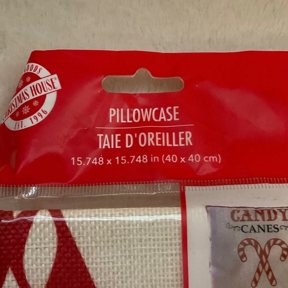Christmas Holiday Pillowcases - Red and White